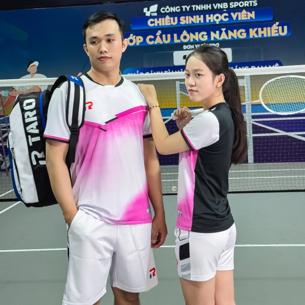 Áo cầu lông Taro TR025-A31 Nam - Hồng Đen chính hãng