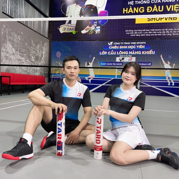 Áo cầu lông Taro TR025-A38 Nam - Xanh Biển chính hãng